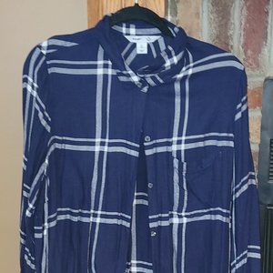 Old Navy XL Tall button down shirt 100% Rayon